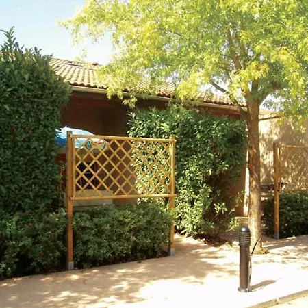 Πάρκο διακοπών Les Cigalous 2*